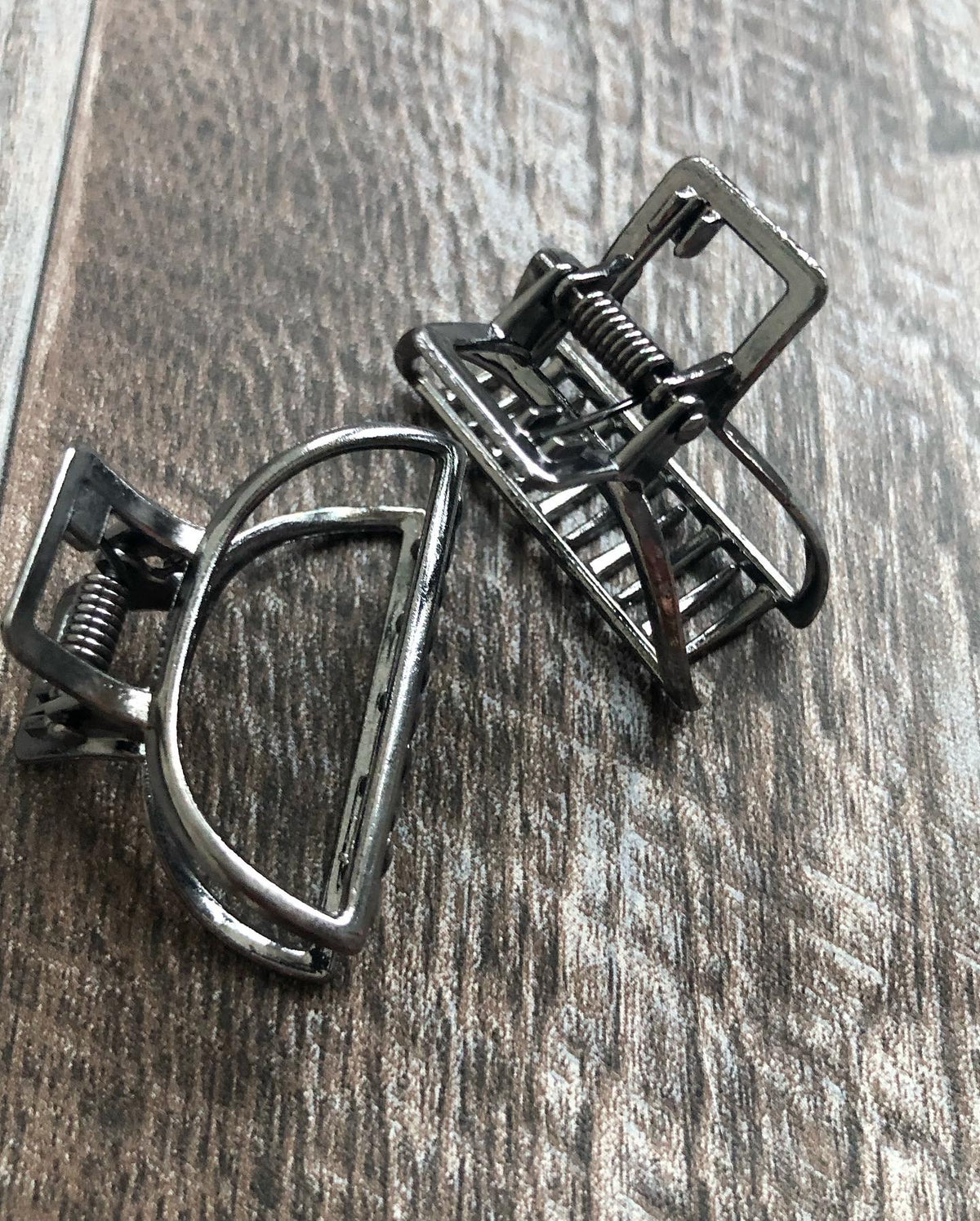 Mini Metallic Claw Clips